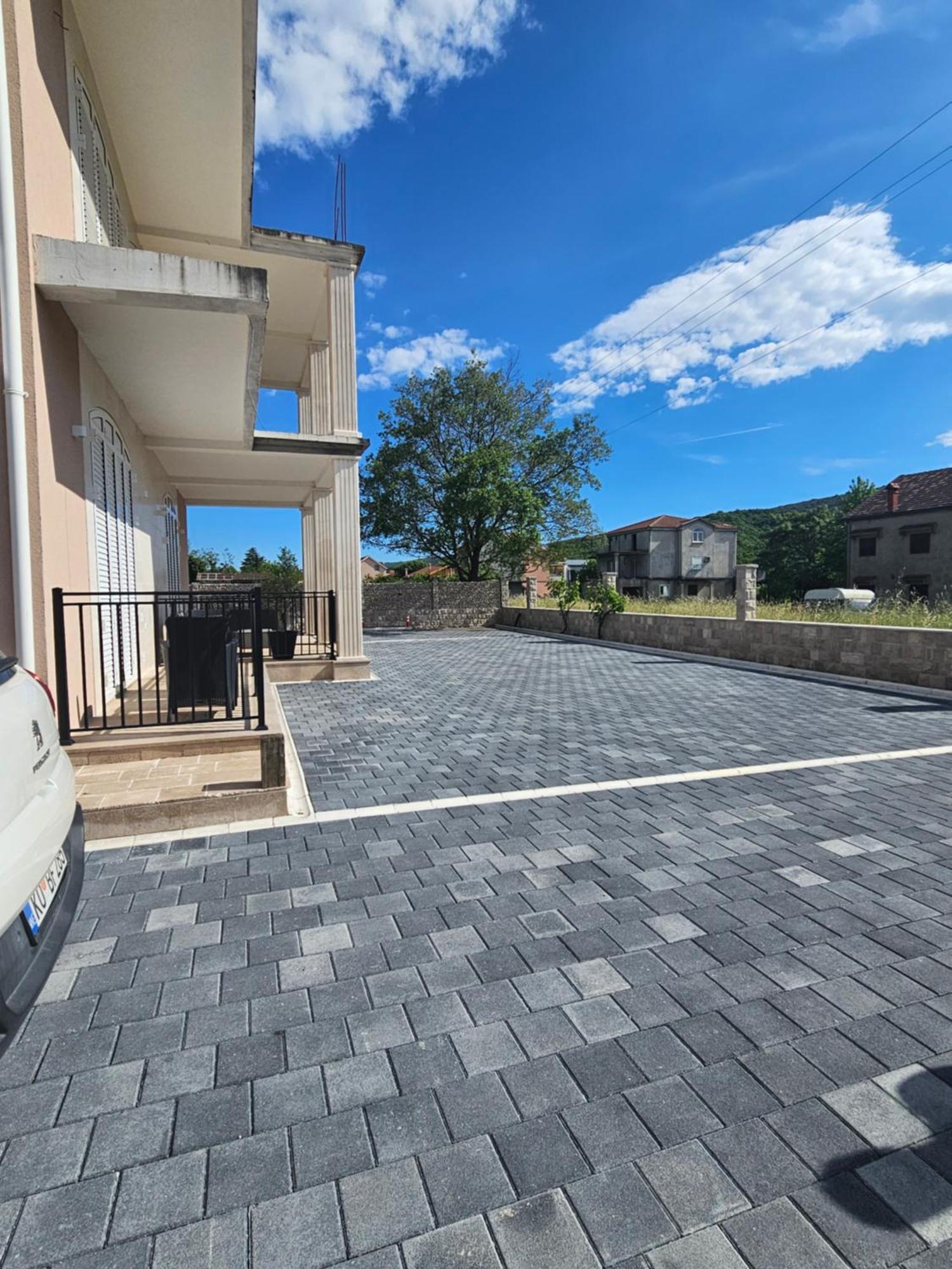 Boulevard Apartments Kotor Exterior photo
