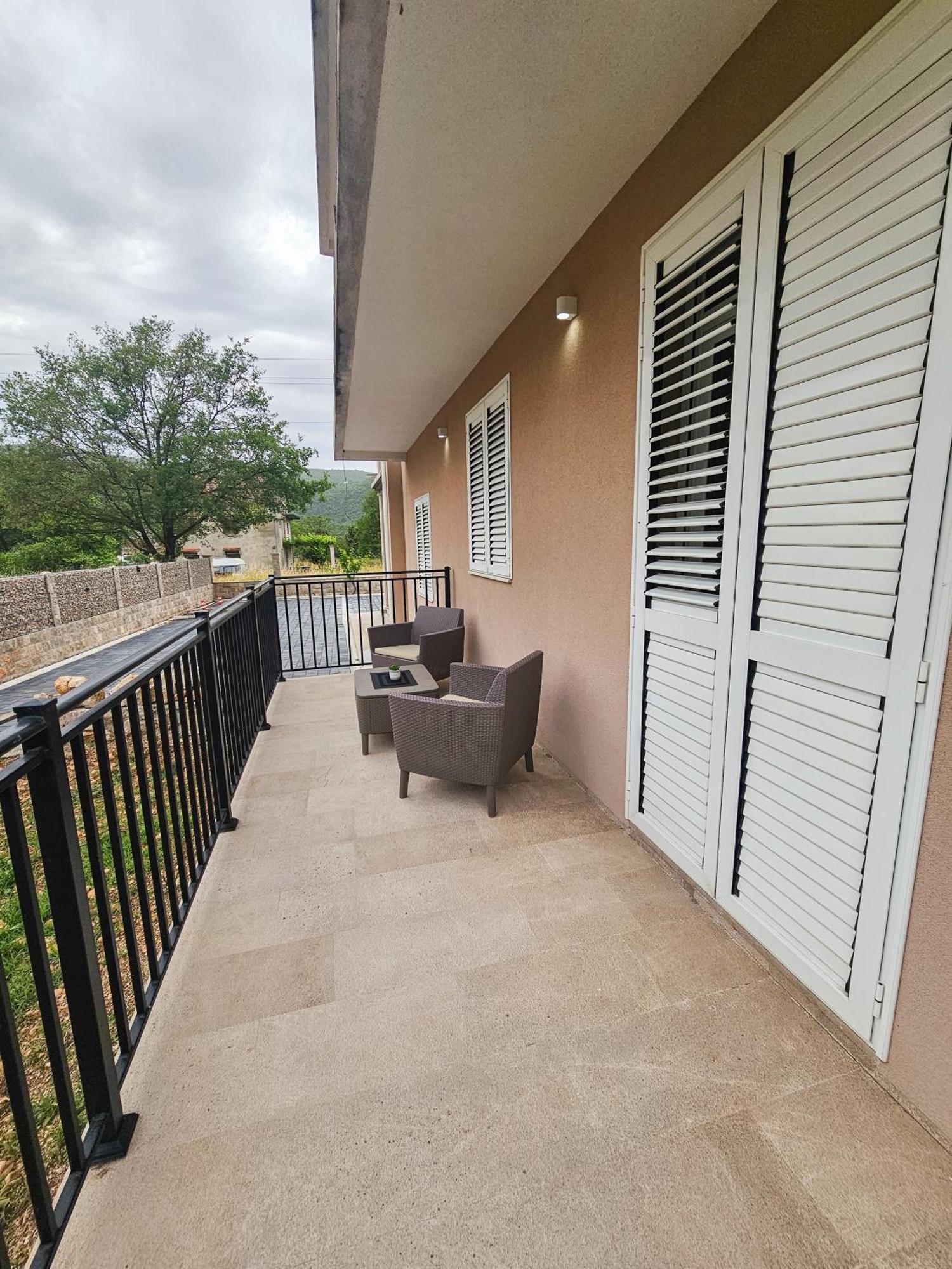 Boulevard Apartments Kotor Exterior photo